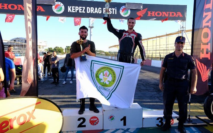 Manisa BBSK’lı Motorcular, Kepez’de Şampiyon Oldu