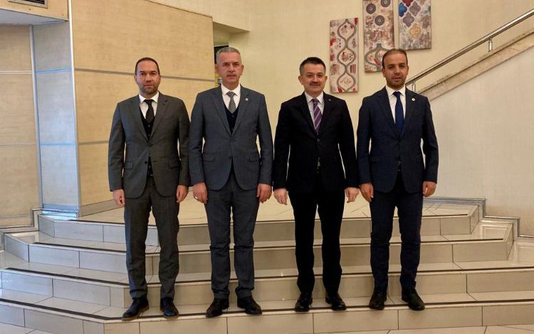 Özdemir: Şehrimize hizmet kazandırmak için temaslarımız sürüyor Özdemir: Şehrimize hizmet kazandırmak için temaslarımız sürüyor