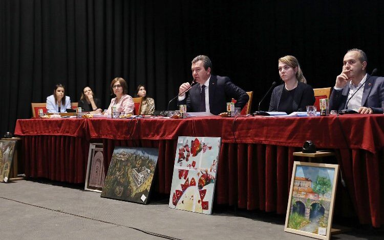 İzmir Bergama’da SMA hastası Kaan Efe için çağrı İzmir Bergama’da SMA hastası Kaan Efe için çağrı