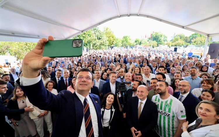 İBB’de çifte bayram