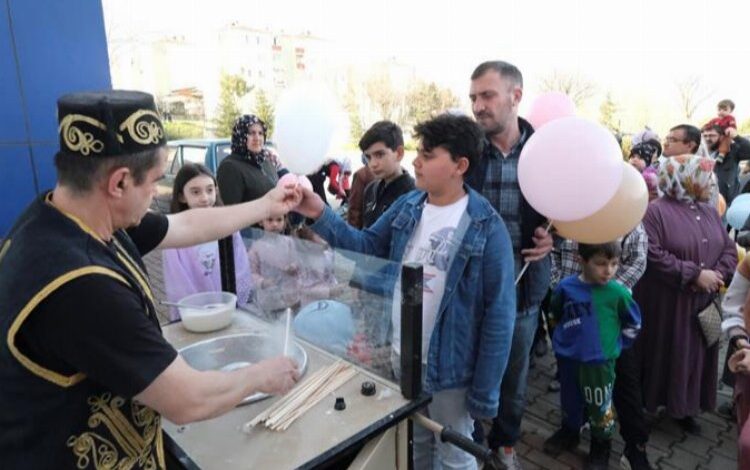 Bursa İnegöl’de Ramazan dolu dolu geçti