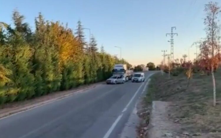 Oto kaçakçılarına ‘fren’ operasyonu! Oto kaçakçılarına ‘fren’ operasyonu!