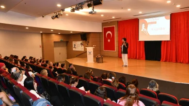 Çiğli’de Sıla Topçam ile masalların büyülü dünyasında yolculuk