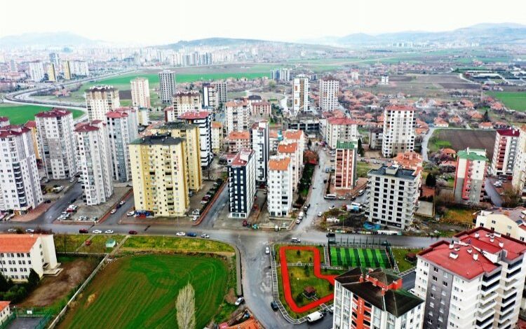 Ahmet Çolakbayrakdar’dan Mithatpaşa mesaisi