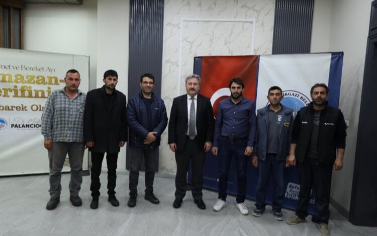 Melikgazi depremzedelerin kalbine dokundu