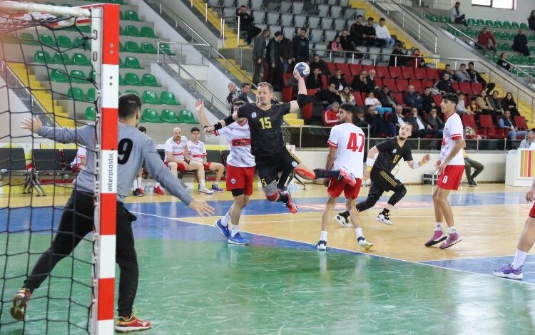 Rizeli hentbolcular evinde 2’de 2 yaptı Rizeli hentbolcular evinde 2’de 2 yaptı