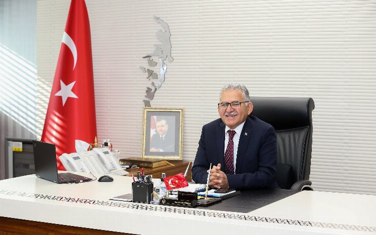 Memduh Büyükkılıç’tan ‘yerli malı’ mesajı