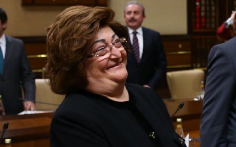 Güldal Akşit vefat etti