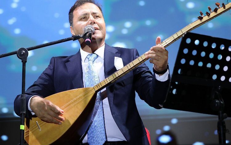 Orhan Hakalmaz Bergama’yı mest etti