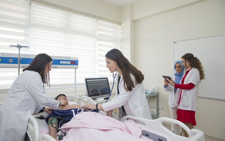 DEÜ Tıp’ta 44. gurur yılı DEÜ Tıp’ta 44. gurur yılı