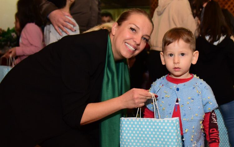 Bursalı anneler afetzede aileleri ağırladı