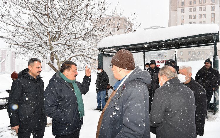 Malatya’da karla mücadele çalışmaları incelendi Malatya’da karla mücadele çalışmaları incelendi