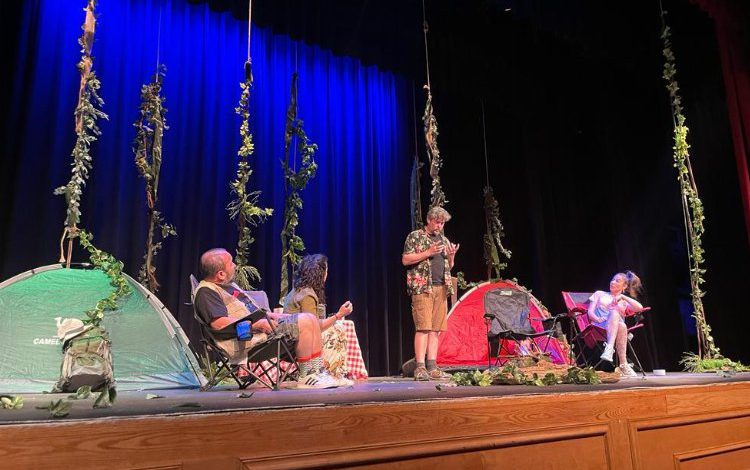 Ünlü oyuncular ABD’de ilk Türk Tiyatrosu’nu kurdu Ünlü oyuncular ABD’de ilk Türk Tiyatrosu’nu kurdu