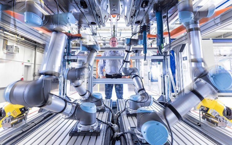 Otomotivde ‘cobot’lar avantaj sağlıyor