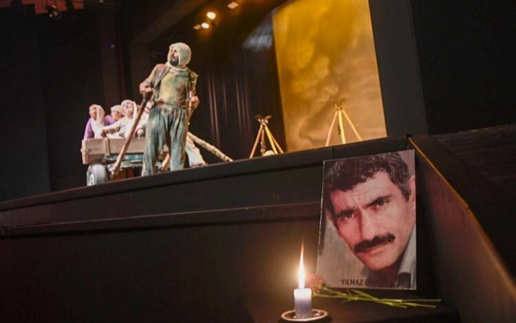 Boynu Bükük Öldüler’e önemli ödül