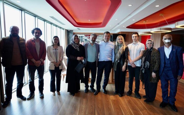 Erzurum’da yaralanan vatandaşlarla Rize’de buluştu