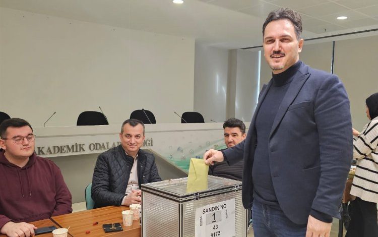 Bursa’da Gıda Mühendisleri ‘Durmuş’la güven tazeledi Bursa’da Gıda Mühendisleri ‘Durmuş’la güven tazeledi