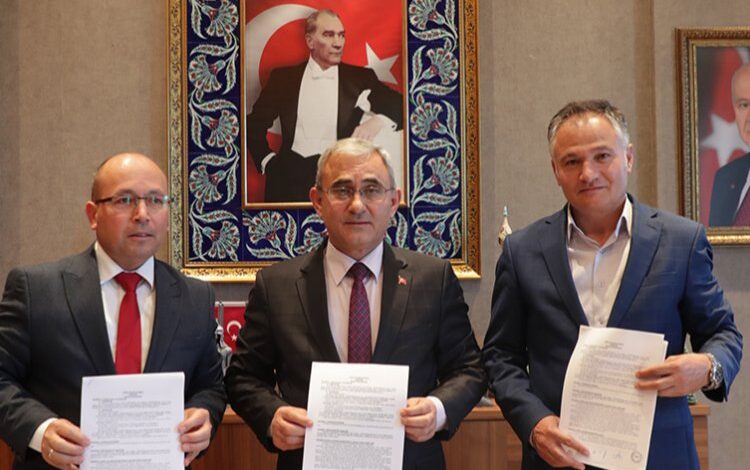 Kütahya KÜKAB’ta ‘toplu’ sevinç