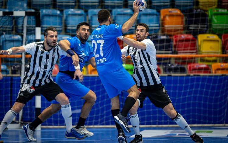 Beşiktaş Yurtbay Seramik’te ‘Sekizli Final’ yarı finalinde Beşiktaş Yurtbay Seramik’te ‘Sekizli Final’ yarı finalinde