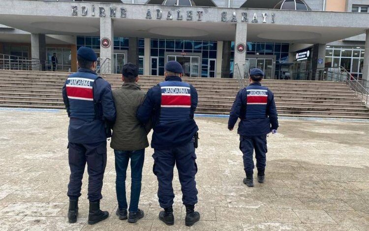 Yunanistan’a kaçarken Meriç’te yakalandı Yunanistan’a kaçarken Meriç’te yakalandı