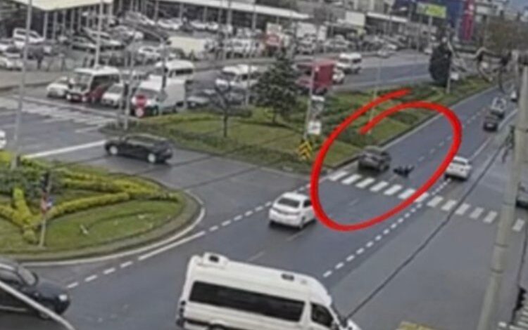 Kırmızı ışıkta yolun karşısına geçti… Olan oldu! Kırmızı ışıkta yolun karşısına geçti… Olan oldu!