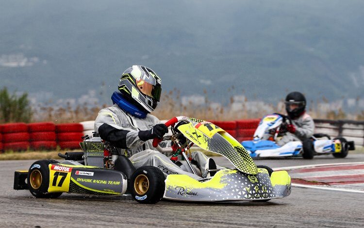 Kartingte sezona renkli açılış Kartingte sezona renkli açılış