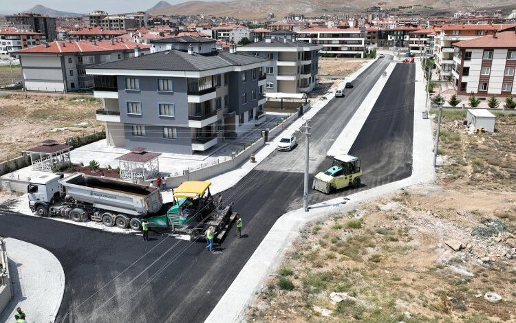 Selçuklu’da asfalt sezonu yoğun tempoda Selçuklu’da asfalt sezonu yoğun tempoda