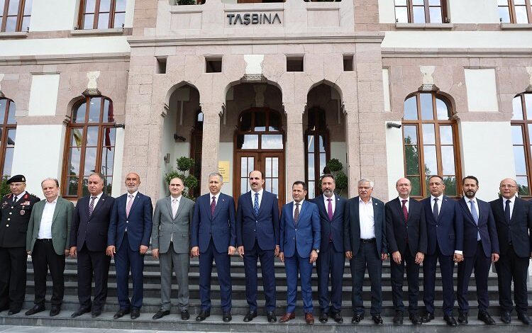 Ali Yerlikaya’dan Konya çıkarması Ali Yerlikaya’dan Konya çıkarması