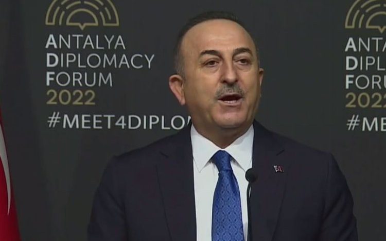 Bakan Çavuşoğlu: İnsani koridoru vurguladık Bakan Çavuşoğlu: İnsani koridoru vurguladık