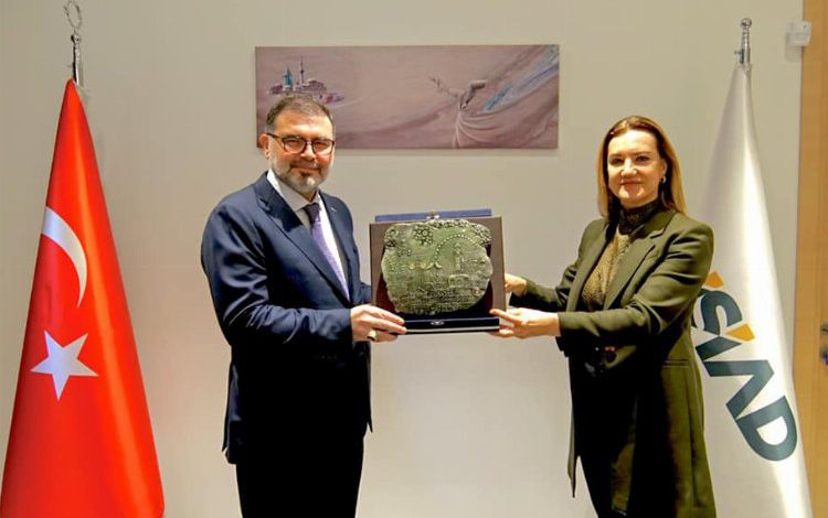 MÜSİAD İzmir, Rektör Nükhet Hotar’ı ağırladı MÜSİAD İzmir, Rektör Nükhet Hotar’ı ağırladı