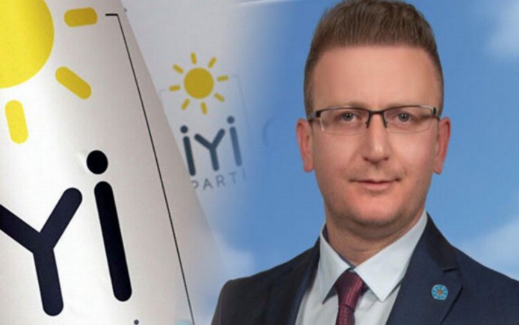 Edirne Keşan’da İYİ Parti İlçe Başkanı istifa etti Edirne Keşan’da İYİ Parti İlçe Başkanı istifa etti