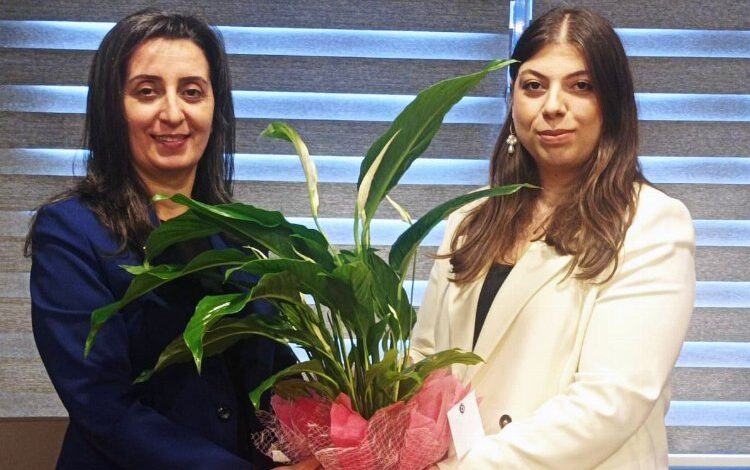 CHP Kocaeli’de kadınlar ‘Tüysüz’e emanet CHP Kocaeli’de kadınlar ‘Tüysüz’e emanet