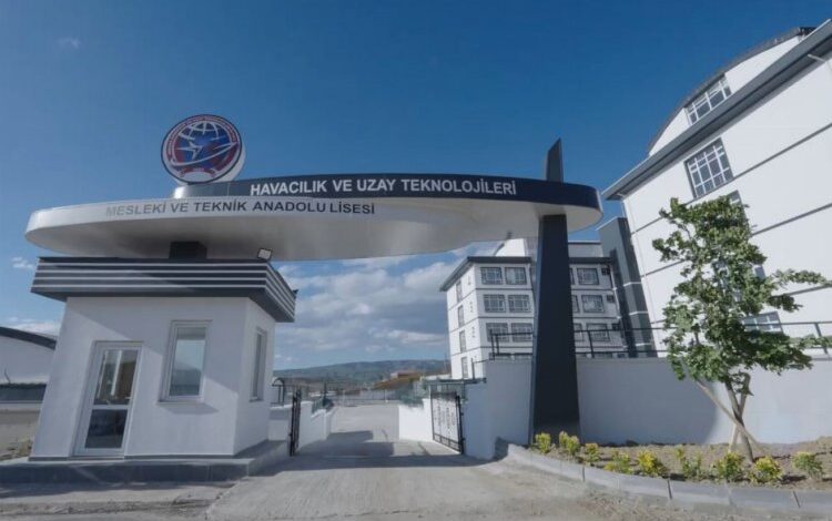 Yeni Vecihiler bu lisede yetişecek Yeni Vecihiler bu lisede yetişecek