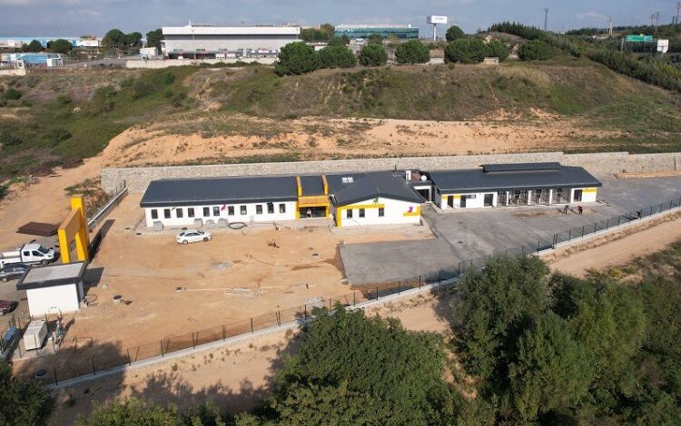 Çiftçi, Sokak Hayvanları Geçici Bakımevi’ni inceledi