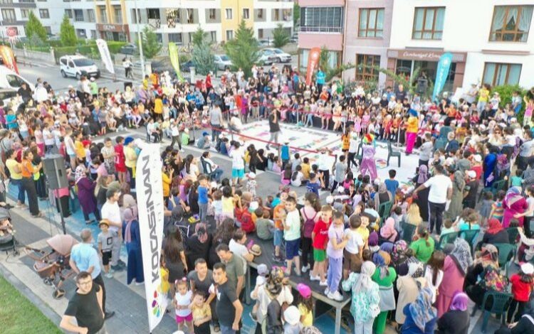 Kayseri Kocasinan’da sokak oyunları mutluluğu