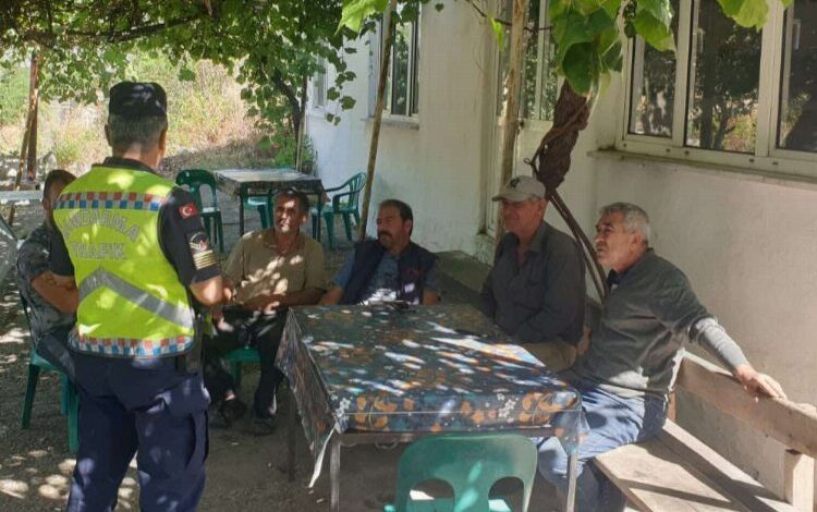 Karlıköy’de Jandarma’dan trafik eğitimi