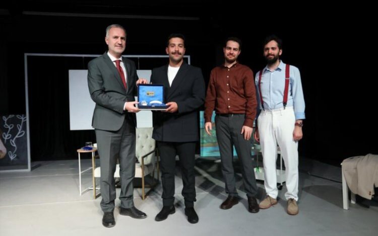 Bursa İnegöl’de kültür sanat sezonu “Sanat” ile açıldı
