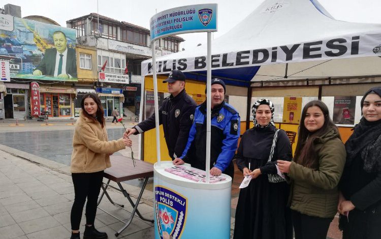 TDP kadınları KADES’i tanıttı TDP kadınları KADES’i tanıttı