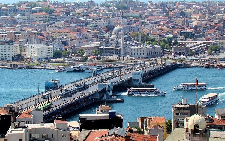 Galata Köprüsü 29 yıl sonra yenileniyor Galata Köprüsü 29 yıl sonra yenileniyor