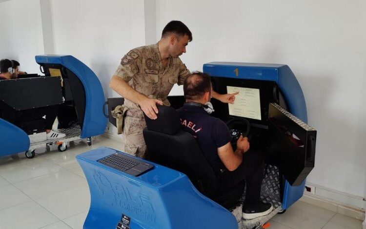 Kocaeli İtfaiyesi’nden ‘İleri ve Güvenli Sürüş Teknikleri’ eğitimi