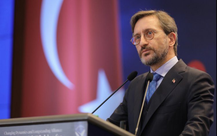 Altun: “Milletimiz ülkesine yönelik sabotajları bertaraf etmektedir” Altun: “Milletimiz ülkesine yönelik sabotajları bertaraf etmektedir”