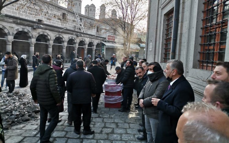 MHP Kayseri’den sabah çorbası MHP Kayseri’den sabah çorbası
