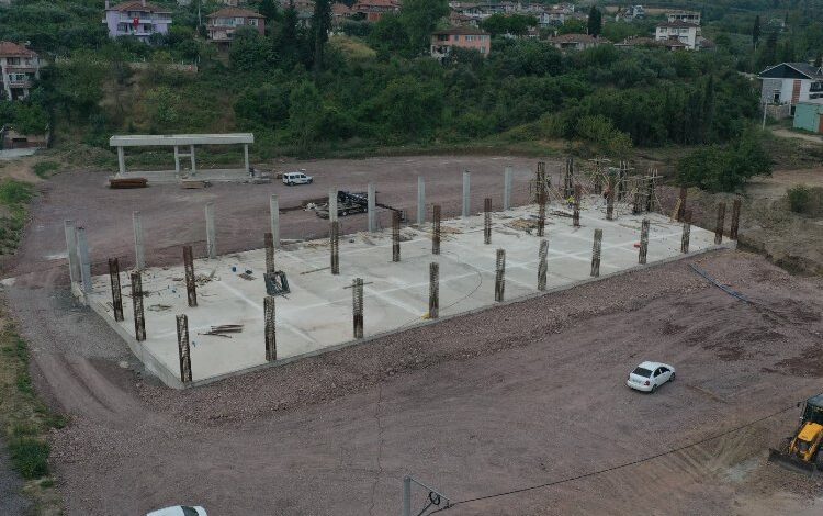 Karamürsel terminal binası yükseliyor Karamürsel terminal binası yükseliyor