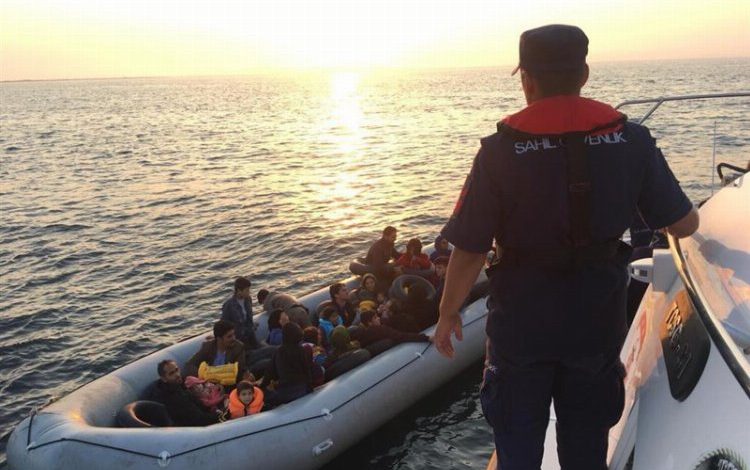 Ölümün kıyısındaki hayatlar onlara emanet Ölümün kıyısındaki hayatlar onlara emanet