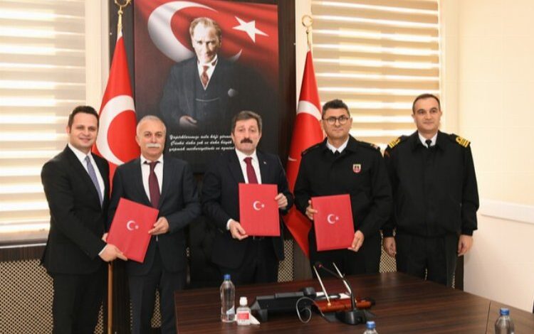 Muğla’da gönüllü okul trafik görevlileri geliyor Muğla’da gönüllü okul trafik görevlileri geliyor