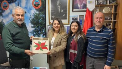 İzmit’teki Asırlık Çınar Evleri emeklilere tanıtıldı