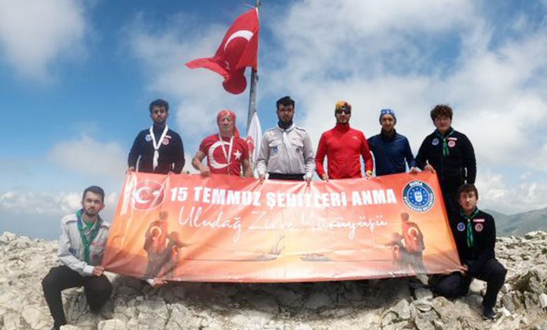 Bursa’da 15 Temmuz anısına zirveye yürüdüler