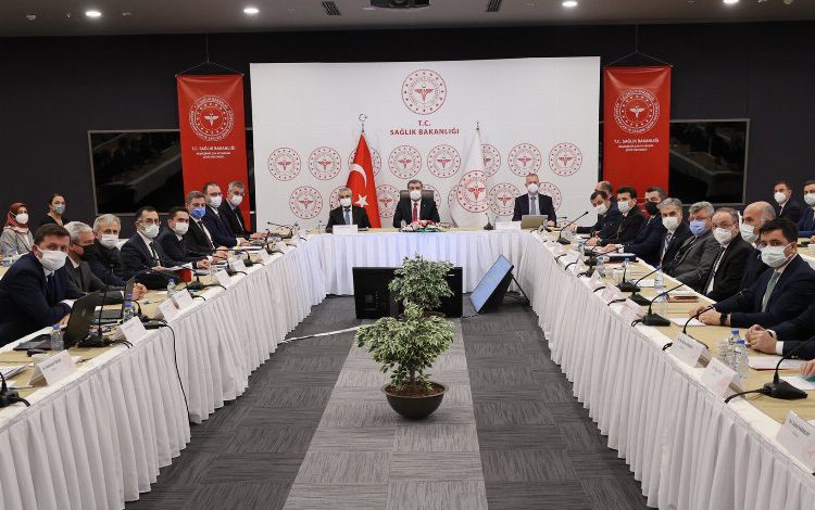 İstanbul’da COVID’den yatışlar yüzde 10’un altında azaldı İstanbul’da COVID’den yatışlar yüzde 10’un altında azaldı