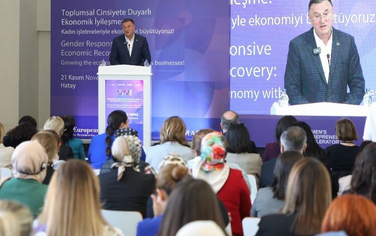 Başkan Savaş: Hatay’ın ayağa kalkması için en çok koşturan kadınlarımız Başkan Savaş: Hatay’ın ayağa kalkması için en çok koşturan kadınlarımız