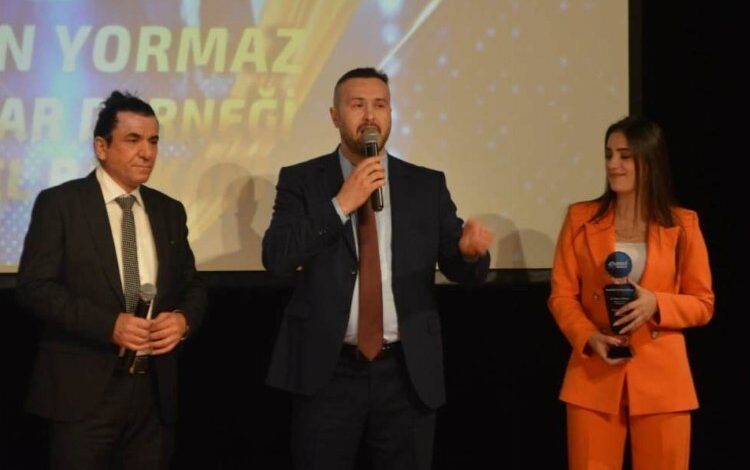 4 Duvar Derneği’ne Karadeniz’den ödül 4 Duvar Derneği’ne Karadeniz’den ödül